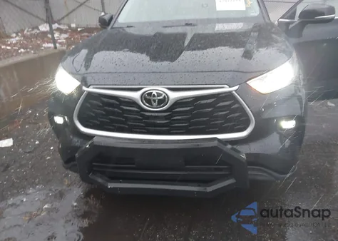 2023 Toyota Highlander Xle z USA, uszkodzony, nr VIN 5TDKDRBH0PS016257